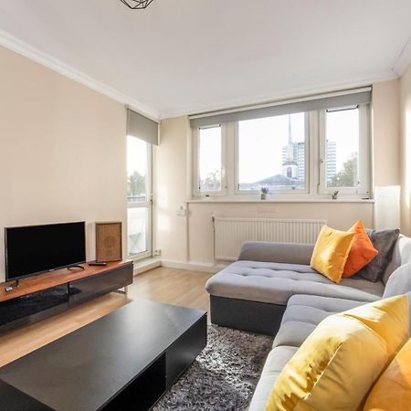 Easy Living Near Angel And City University Londen Buitenkant foto